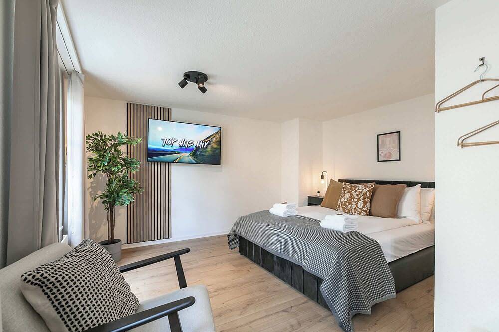 Entire apartment, Book2stay 1.5-room apartment #3 Hirschberg up to 2 people in St. Gallen, Lake Constance (Switzerland)