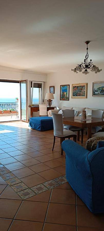 Velalatina Residence B&B Soverato - Camera Maestrale & Camera Tramontana in Soverato, Provincia di Catanzaro