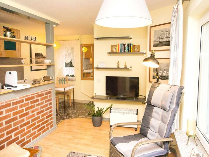 Ferienhaus für 2 Personen, mit Garten und Terrasse in Sellin - 4