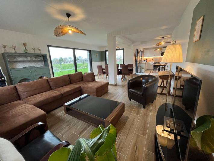Maison de vacances pour 10 personnes, avec Terrasse ainsi que Jardin et Vue à Hauteville-sur-Mer