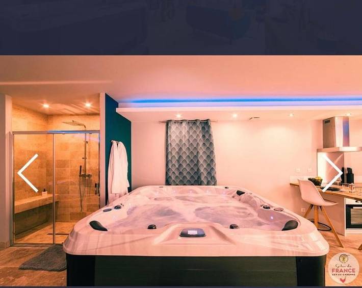 Location de vacances pour 2 personnes, avec Jacuzzi à Saint-Maurin