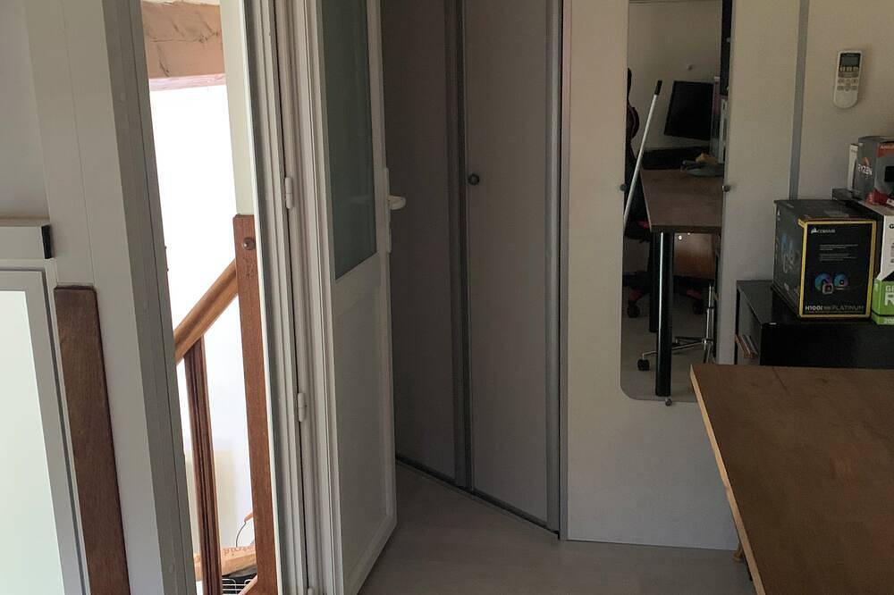 Villa club 52m2 Condominium swimming pool Private parking in Le Beausset, Toulon region