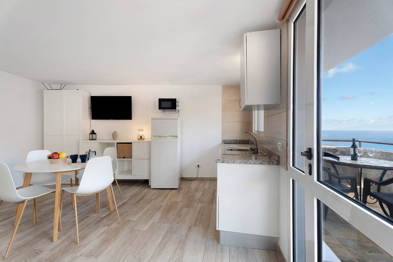 Casa de vacaciones 'Vv La Era' con vistas al mar, Wi-Fi y aire acondicionado in Alojera, Vallehermoso
