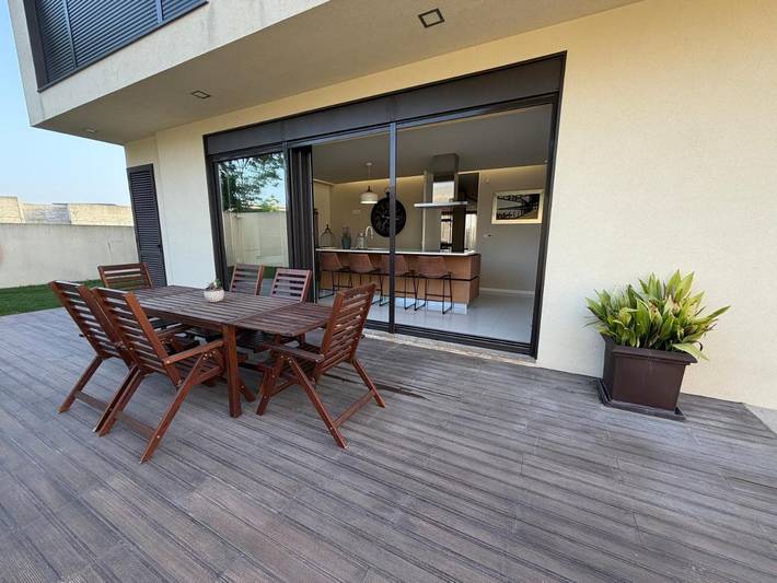 Location de vacances pour 5 personnes, avec Balcon et Terrasse ainsi que Jardin et Piscine dans Paços de Ferreira - 4