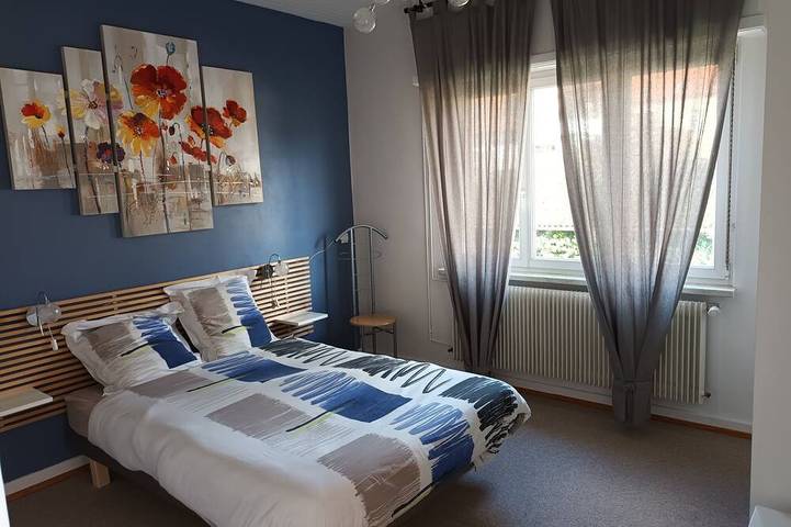 Apartamento entero, Apartamento 3 pc amueblado de turismo 70 m2 cerca de Tranvía de Estrasburgo - Logis Le 18 Rose in Estrasburgo, Región de Estrasburgo