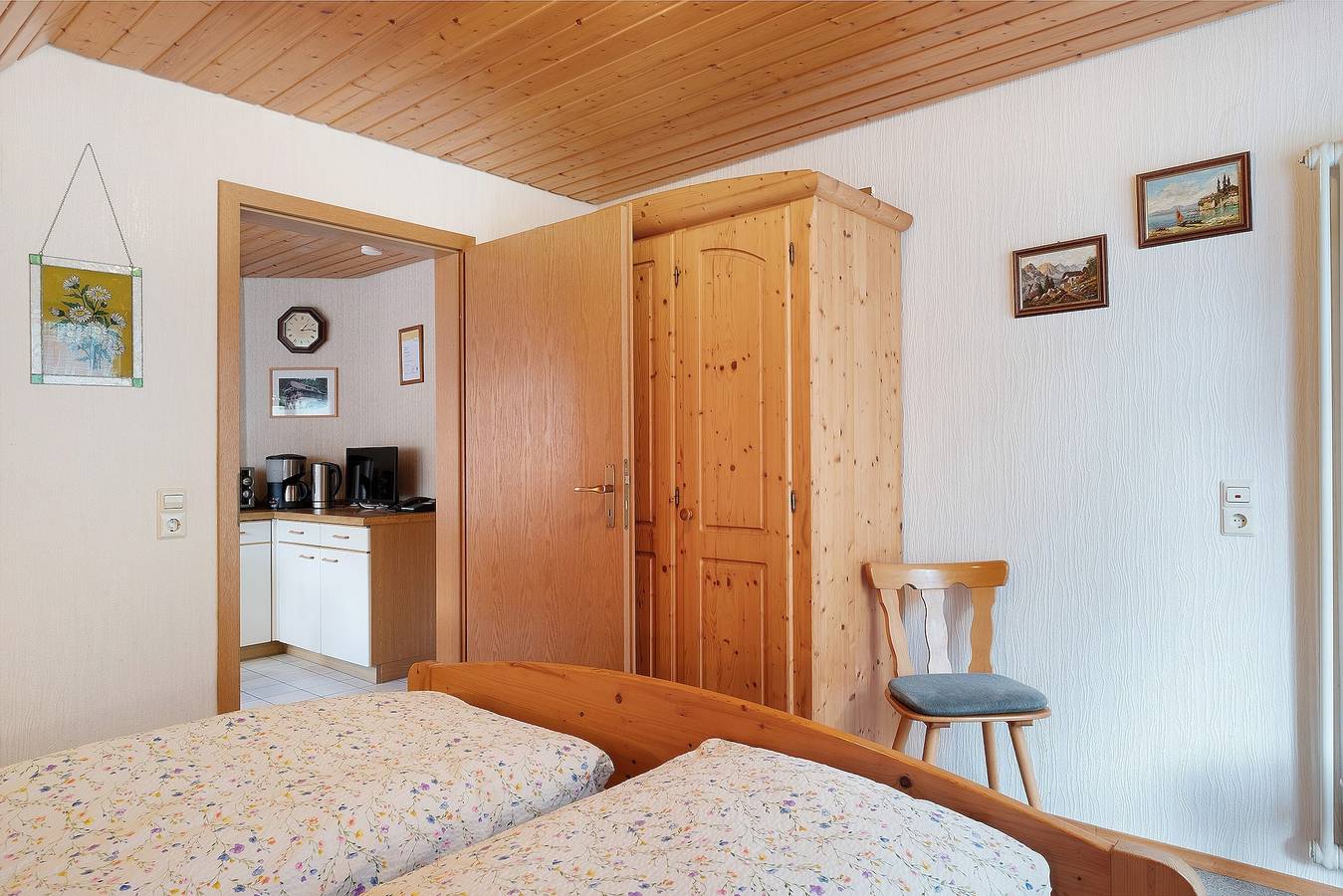 Ganze Wohnung, Ferienwohnung 'Waldblick, 50 Qm' mit Gemeinschaftsgarten, Balkon und Wi-Fi in Bad Rippoldsau-Schapbach, Mittlerer Schwarzwald