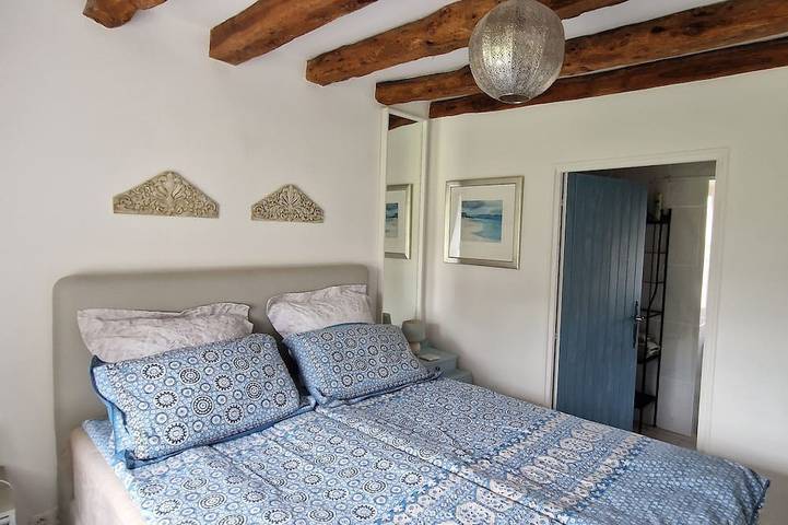 Location de vacances pour 4 personnes, avec piscine et jardin à Chaveignes - 2