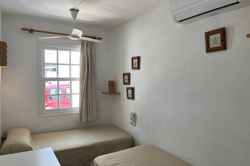 Entire apartment, Views. Bathing area in the sea. Pool in Fornells, Es Mercadal