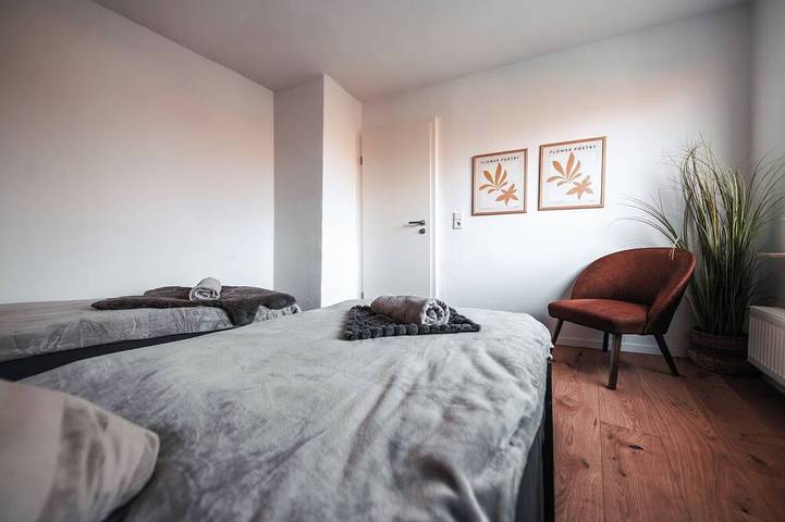 Ganze Wohnung, Flexhome Stilvolle Ferienwohnung in Lippstadt, Kreis Soest