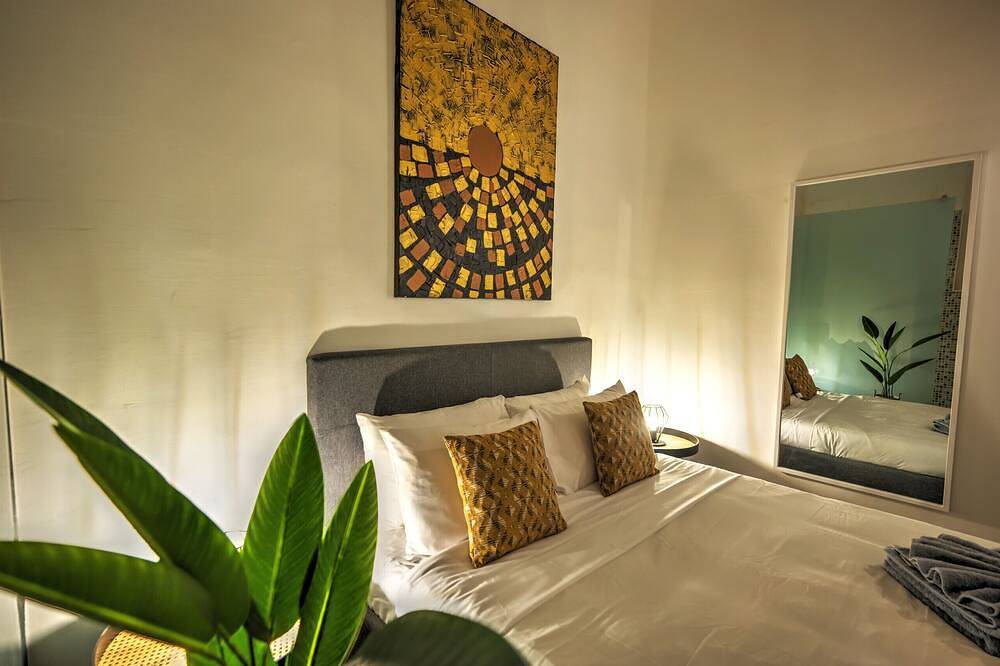 Ganze Wohnung, Duplex tastefully furnished flat in Valletta Mcop1-1 in Valletta, Insel Malta