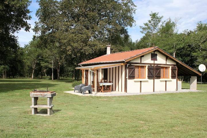 Gîte pour 4 personnes, avec jardin