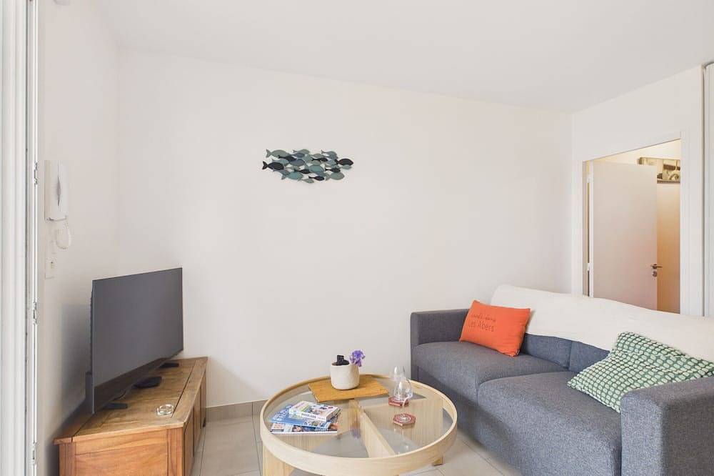 Appartement entier, 50 m plage - Appartement avec terrasse pour 2 in Plouguerneau, Région de Brest