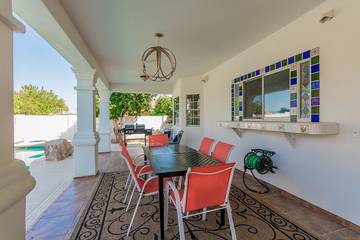Villa for 21 Guests in Mesa, Arizona, Picture 3