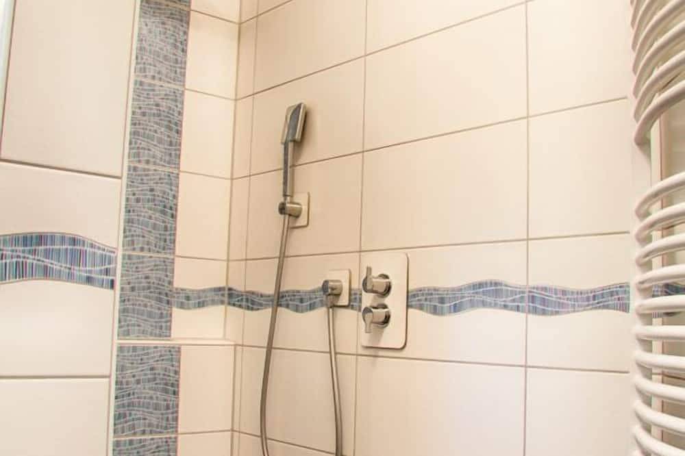 Ganze Wohnung, Für Allergiker geeignetes Ferienhaus (70 m2) mit Wasserbett und Terrasse in Markt Nordheim, Steigerwald