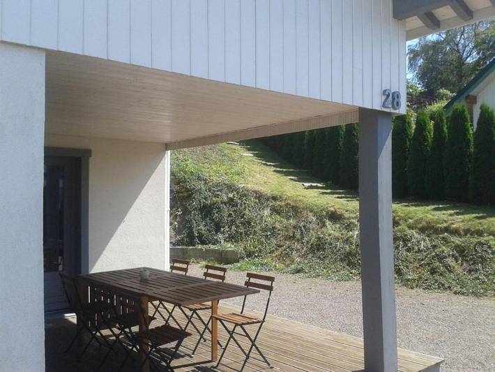 Location de vacances pour 12 personnes, avec vue ainsi que jardin et bassin pour enfant, animaux acceptés à Le Thillot - 4