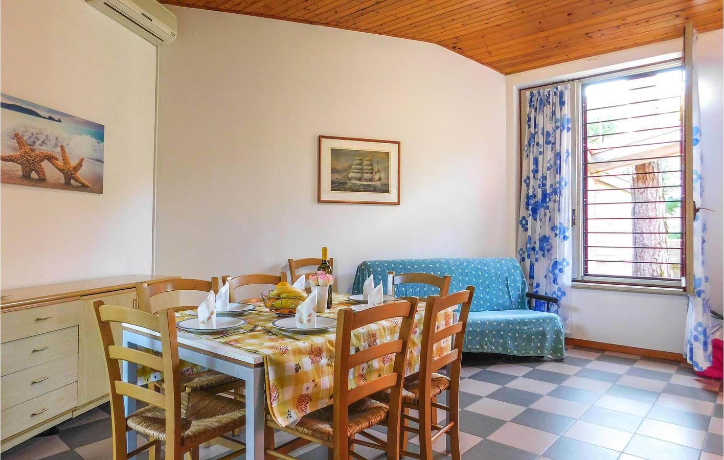 Terrace Apartment Near Beach in Lignano Riviera, Lignano Sabbiadoro