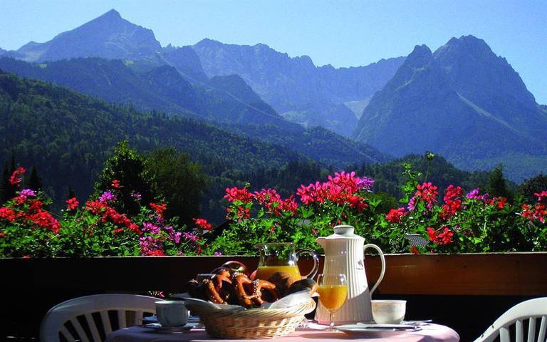 Ferienwohnung für 4 Personen, mit Balkon, kinderfreundlich in den Ammergauer Alpen - 2