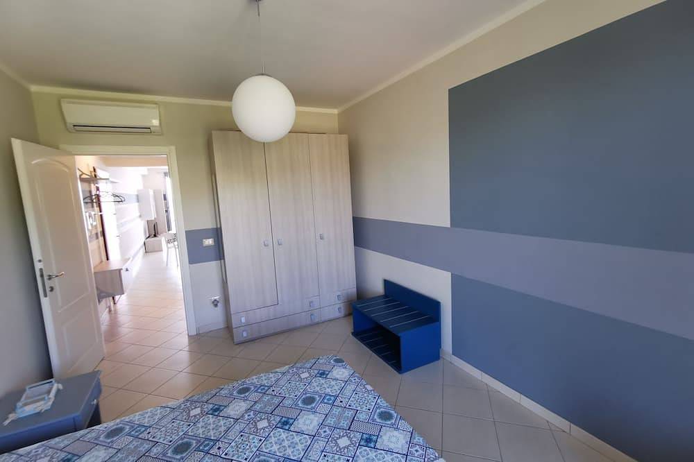 Entire apartment, Two-Room Apartment New Sea View Gallinara Island Directly On The Beach in Albenga, Riviera di Ponente