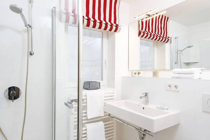 Ganze Wohnung, Ferienwohnung Käpt'n Cook 1 in Kampen (Sylt), Sylt