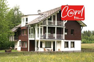 Ferienwohnung für 4 Personen, mit Ausblick und Garten sowie Seeblick in Titisee-Neustadt