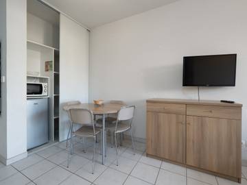 Gîte pour 4 personnes, avec terrasse dans Port Camargue