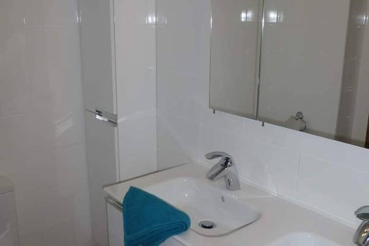 Ganze Wohnung, Palm Garden, beautiful Sea view, cozy Apt, direct train @ Barcelona's door in Supermaresme, Sant Andreu de Llavaneres