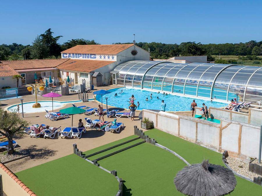 Camping Le Domaine de Beaulieu - Mobilhome 4 personnes - Premium 2 chambres Lounge in Givrand, Vallée de la Loire