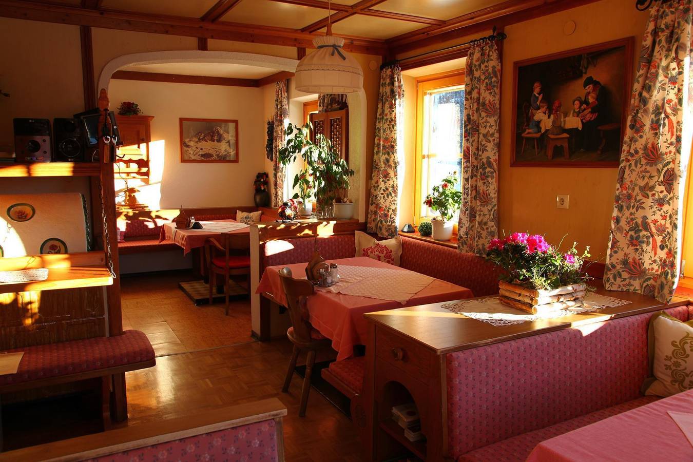 Doppelzimmer, Bad, Wc/Balkon/Haar-Fön/Sat-Tv in Kals am Großglockner, Bezirk Lienz