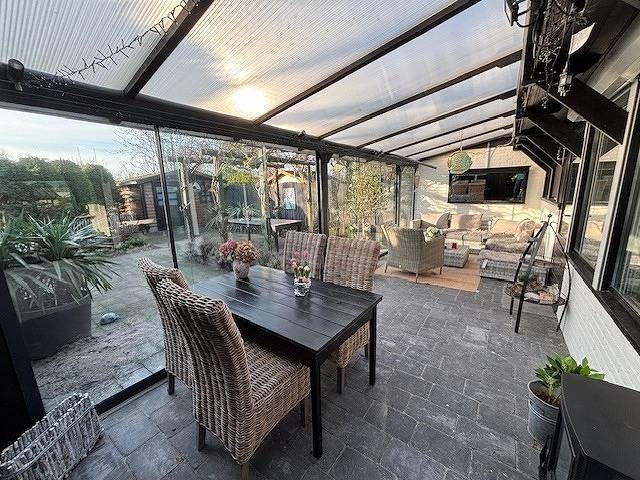 Lichtdurchflutetes Traumhaus mit Wintergarten, strandnah uneinsehbarer Garten hundefreundlich in Sint Maartensvlotbrug, Noord-Holland - Nordseeküste