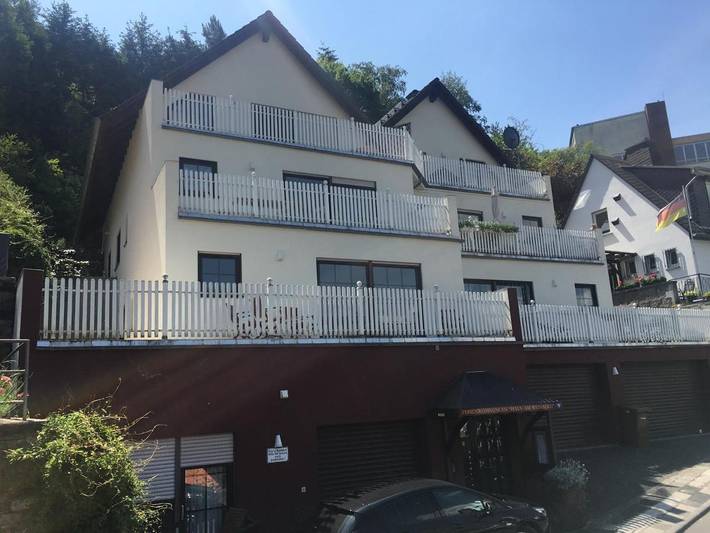 Ferienwohnung für 6 Personen, mit Balkon und Terrasse sowie Ausblick im Rheingau - 3