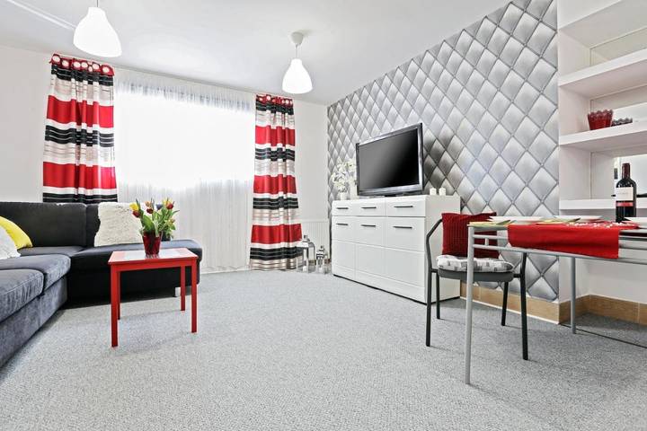 Apartament wakacyjny dla 7 osób, z sauna i widok na jezioro w Szczecinek