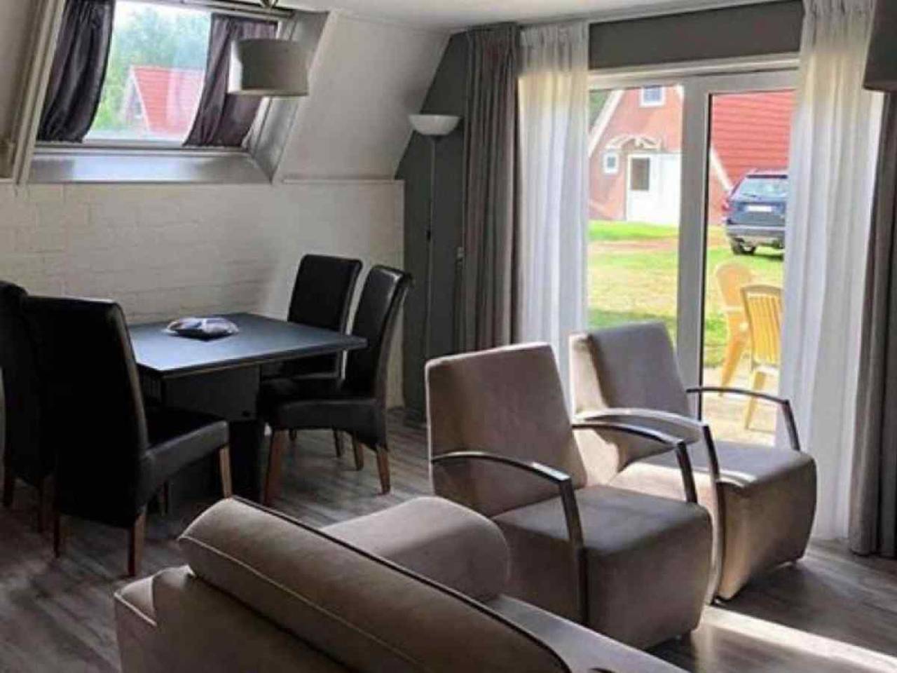 Gemütlich 4 Personen Ferienhaus. in Sint Nicolaasga, Friesland