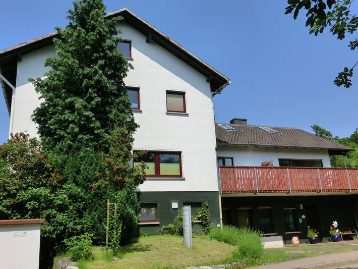 Ferienhaus für 30 Personen, mit Balkon und Garten sowie Ausblick in Bad Zwesten