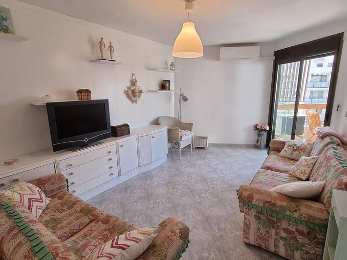 Apartamento vacacional entero, 166-Formentor Luxe. Apartamento de dos dormitorios con vistas al mar. in Salou, Costa Dorada