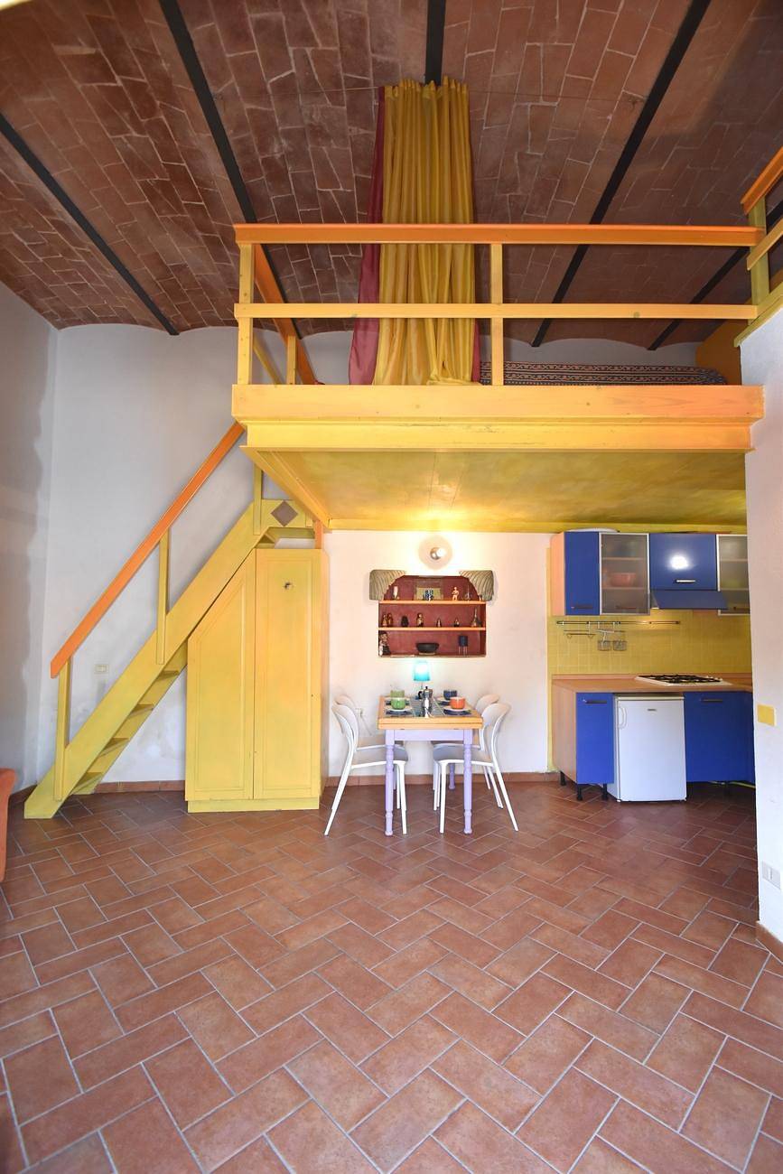 Ganze Wohnung, Zona Mare /Centro, Monolocale Climatizzato, Con Ingresso Indipendente E Spazio Esterno Privato in Spiaggia di Marina di Campo, Marina di Campo