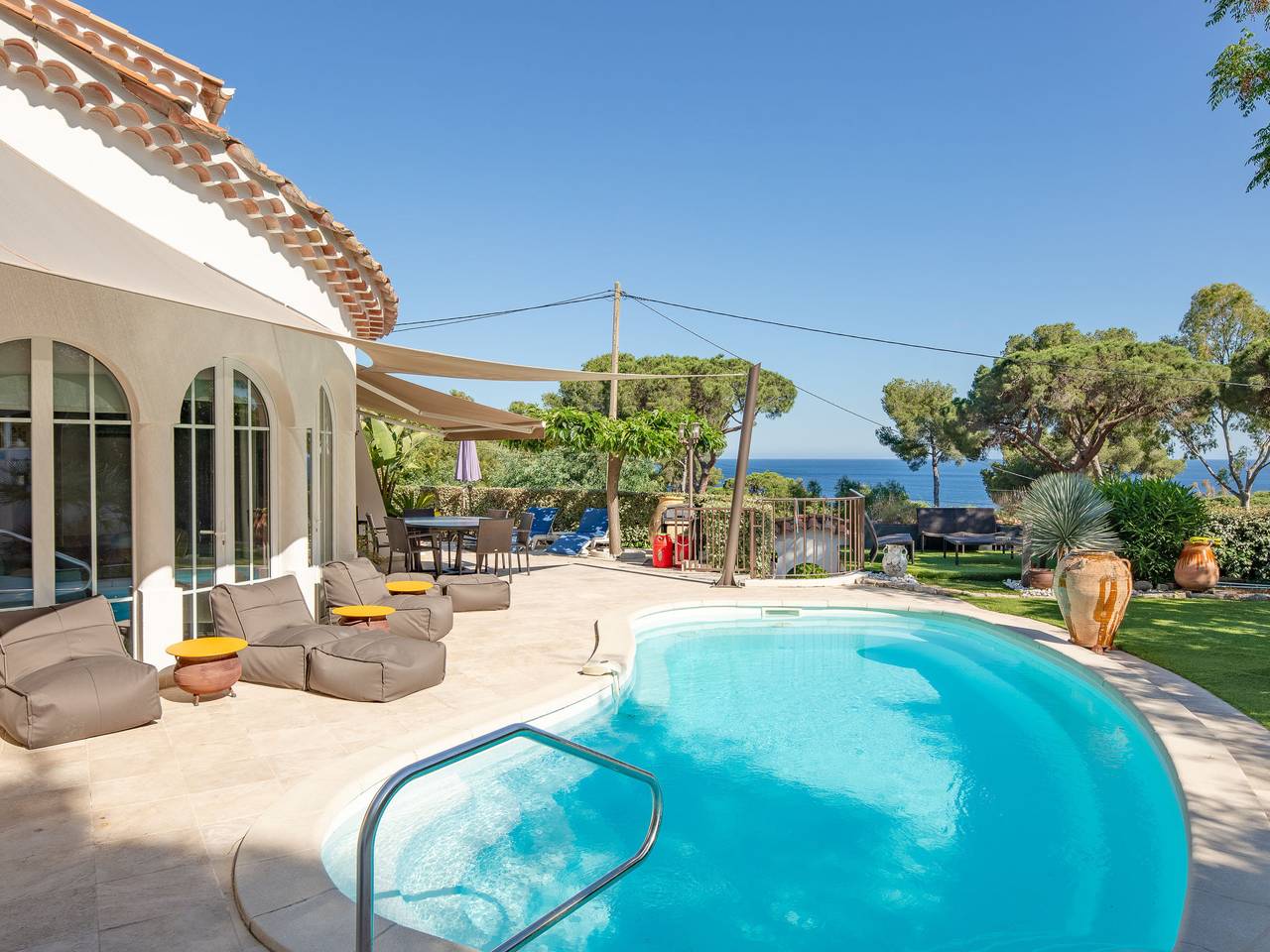 Villa Bindouletto in Sainte-Maxime, Côte méditerranéenne (France)
