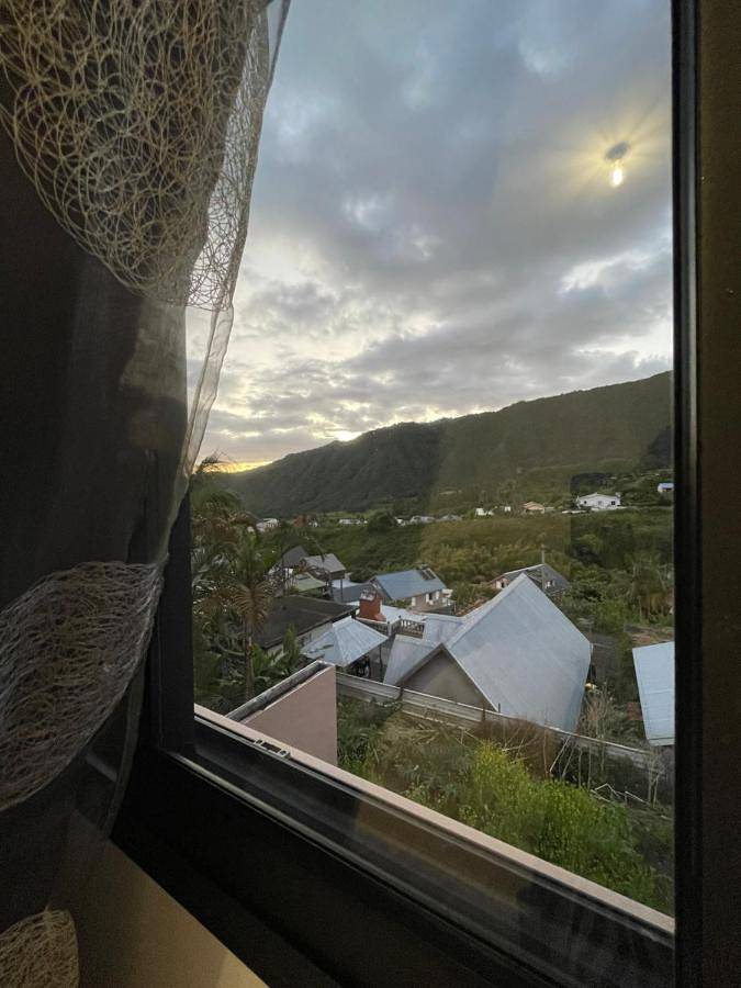 Location de vacances pour 6 personnes, avec vue et terrasse dans Les Makes - 3