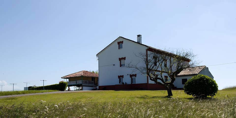 Casa de vacaciones para 6 personas, con jardín y balcón - 1