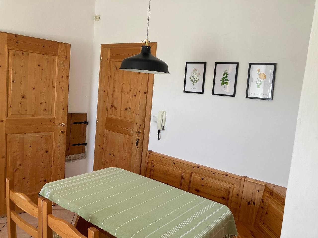 Appartamento intero, Appartamento 'Sallrain Hof 2' con vista montagna e balcone in Collalbo, Renon