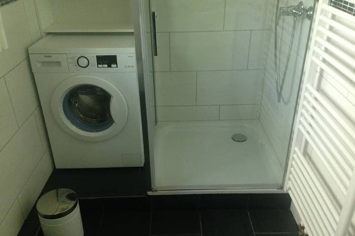 Ganze Wohnung, Stilvoll eingerichtete Wohnung in guter Lage in Rosengarten, Landkreis Harburg