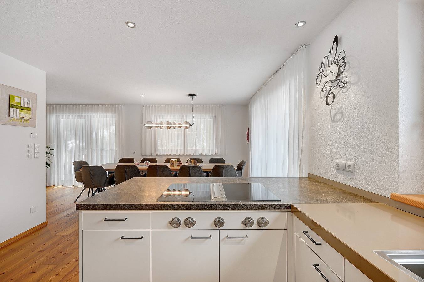 Entire apartment, New Opening Penthouse Zirm with Mountain Views, Private Terrace, and Large Dining Room in Mühlwald, Ziller valley alps