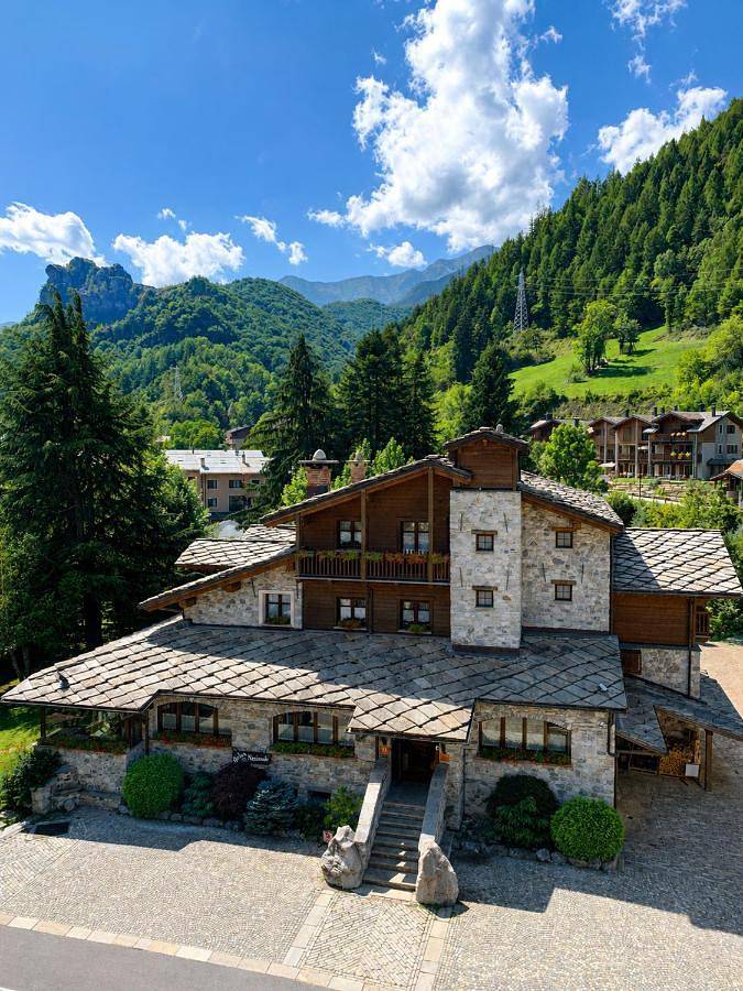 Hôtel pour 2 personnes, avec Jacuzzi et Terrasse ainsi que Jardin et Sauna à Vernante