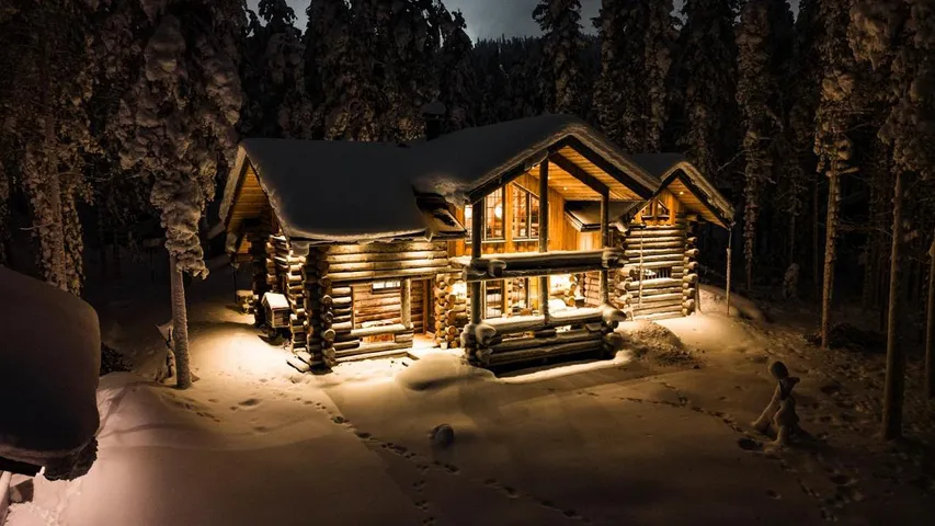 Chalet für 12 Personen, mit Sauna und Terrasse sowie Whirlpool - 1