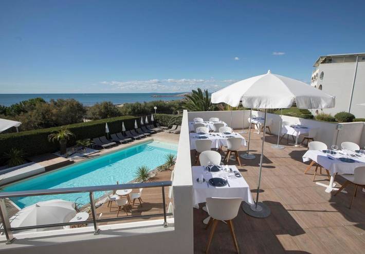 Hôtel pour 2 personnes, avec jardin ainsi que vue et piscine