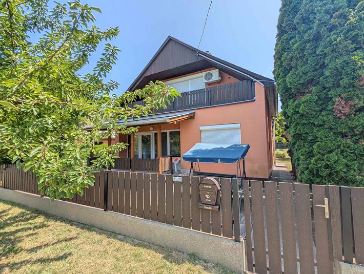Ferienhaus für 7 Personen, mit Balkon und Garten, mit Haustier - 1