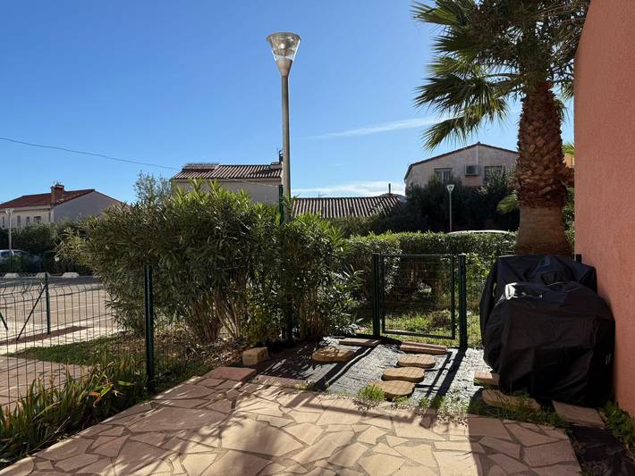 Gîte pour 4 personnes, avec Terrasse dans Plage des Elmes - 3