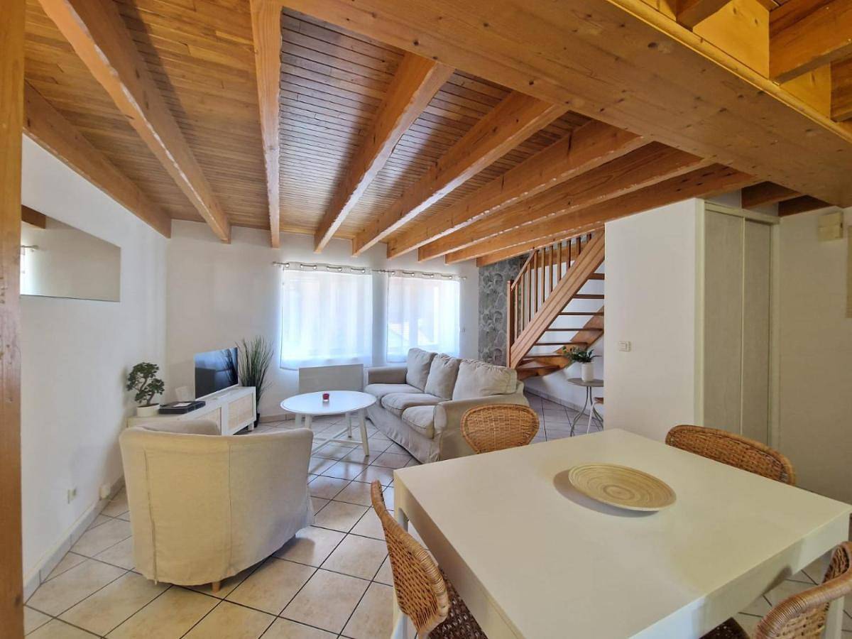 Appartement entier, Le Grand Monteix #Duplex#Charme in Royat, Parc naturel régional des Volcans d'Auvergne