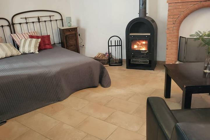 Location de vacances pour 6 personnes, avec terrasse et jardin, animaux acceptés à Berlou - 3