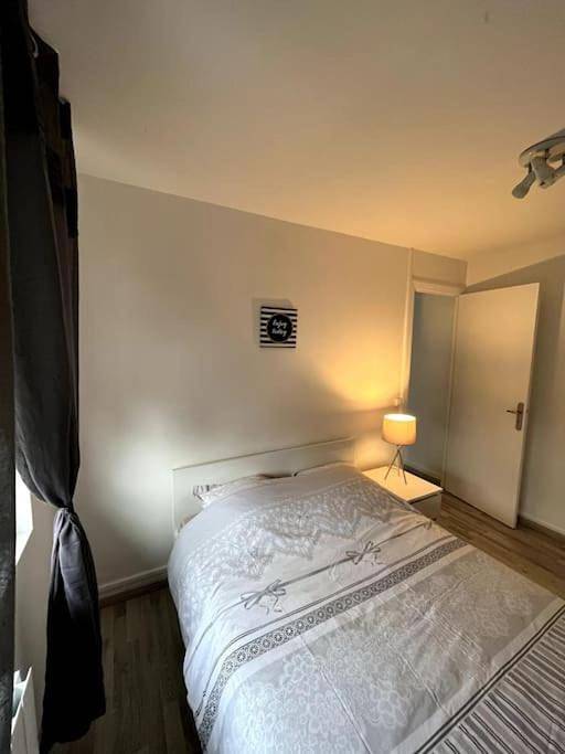 Appartement entier, One-Bedroom Apartment in Orchies, Département Nord
