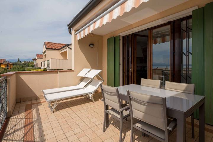 Appartamento intero, Appartamento con vista lago in Lazise, Prealpi Gardesane